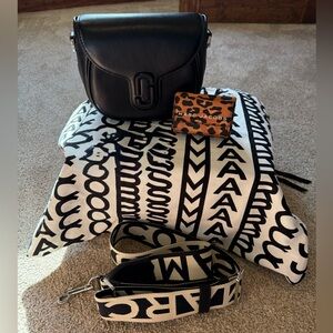 Marc Jacob’s Saddle Crossbody & wallet